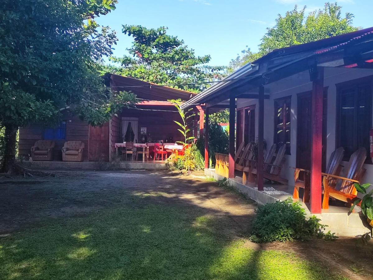 Cabanas Daneysha Tortuguero Kültér fotó