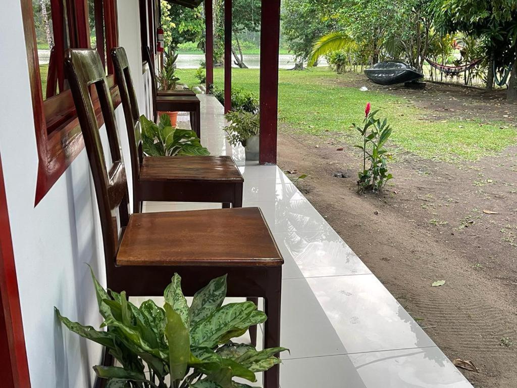 Cabanas Daneysha Tortuguero Szoba fotó